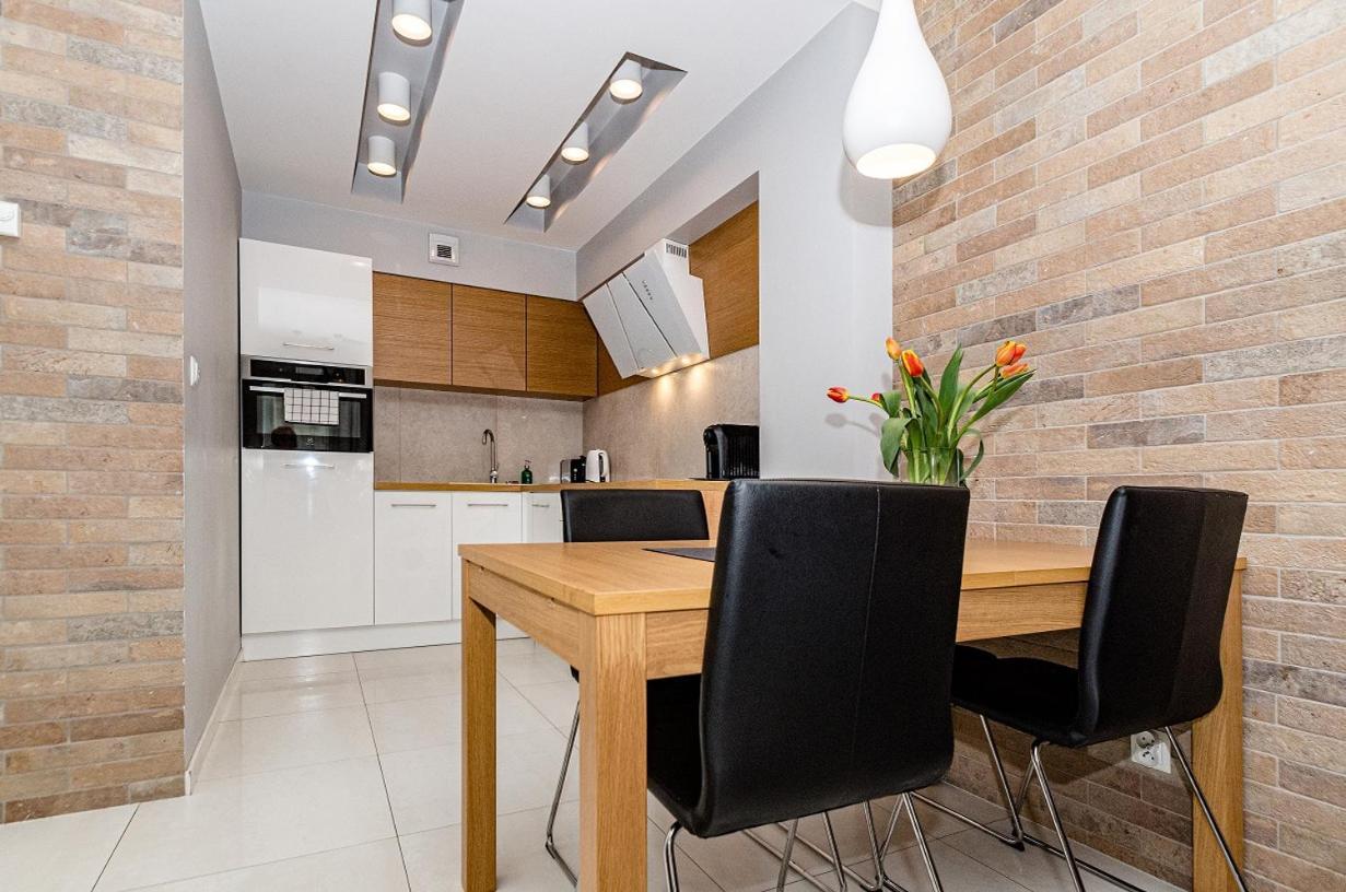 Landmark Apartments Krakow Luaran gambar