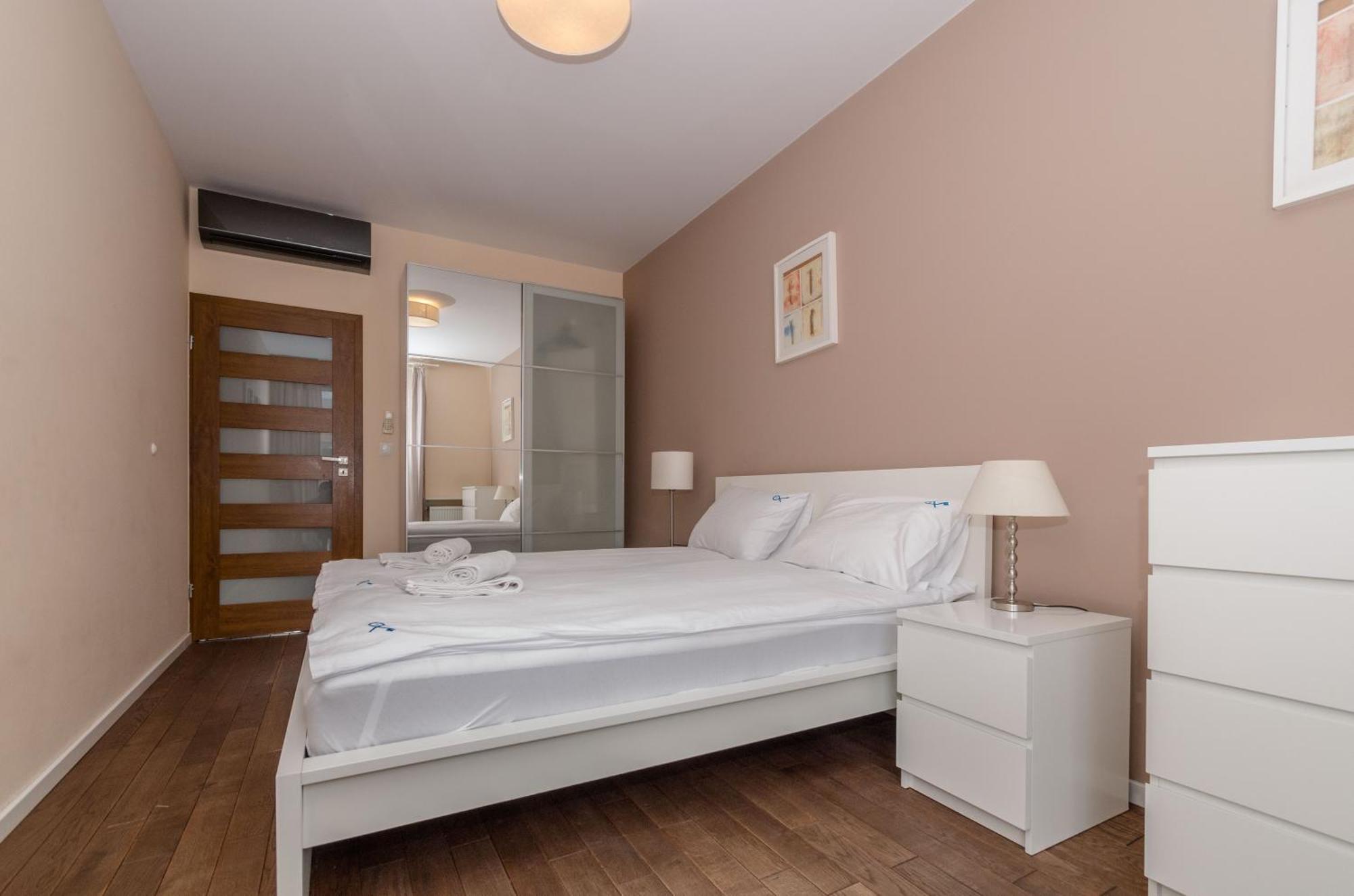 Landmark Apartments Krakow Luaran gambar